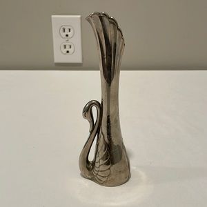 Vintage tiny Metal vase with tulip 🌷 style opening and 🦢 Swan handle.
